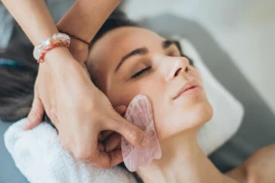 Gua Sha arcmasszázs