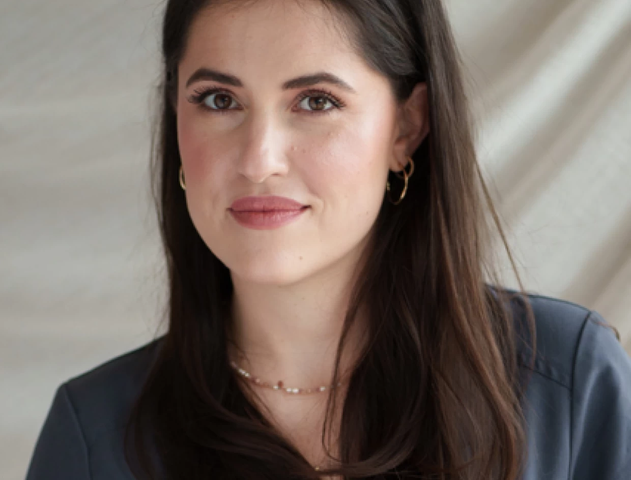 Dr. Révész Lilla